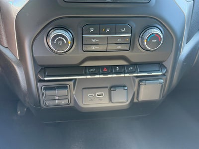2022 Chevrolet Silverado 2500 HD Crew Cab Standard Box 4-Wheel Drive Custom