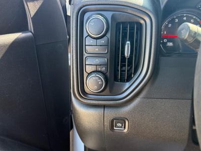 2022 Chevrolet Silverado 2500 HD Crew Cab Standard Box 4-Wheel Drive Custom