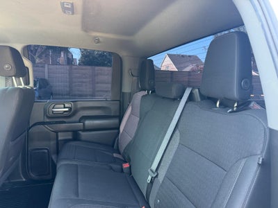 2022 Chevrolet Silverado 2500 HD Crew Cab Standard Box 4-Wheel Drive Custom