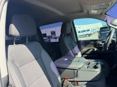 2022 Chevrolet Silverado 2500 HD Crew Cab Standard Box 4-Wheel Drive Custom