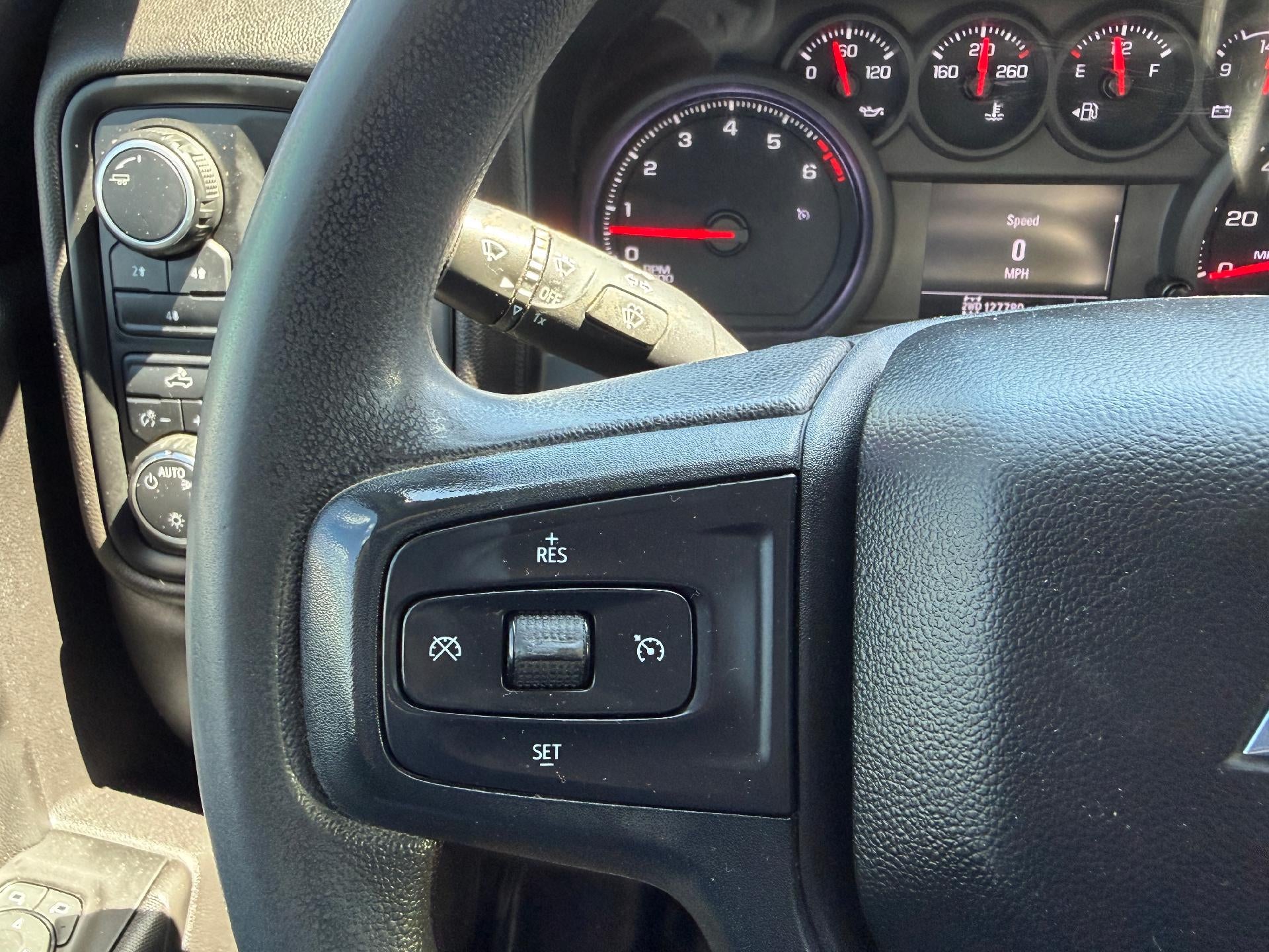 2022 Chevrolet Silverado 2500 HD Crew Cab Standard Box 4-Wheel Drive Custom