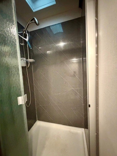 2023 DYNAMAX DX3 37TS Base