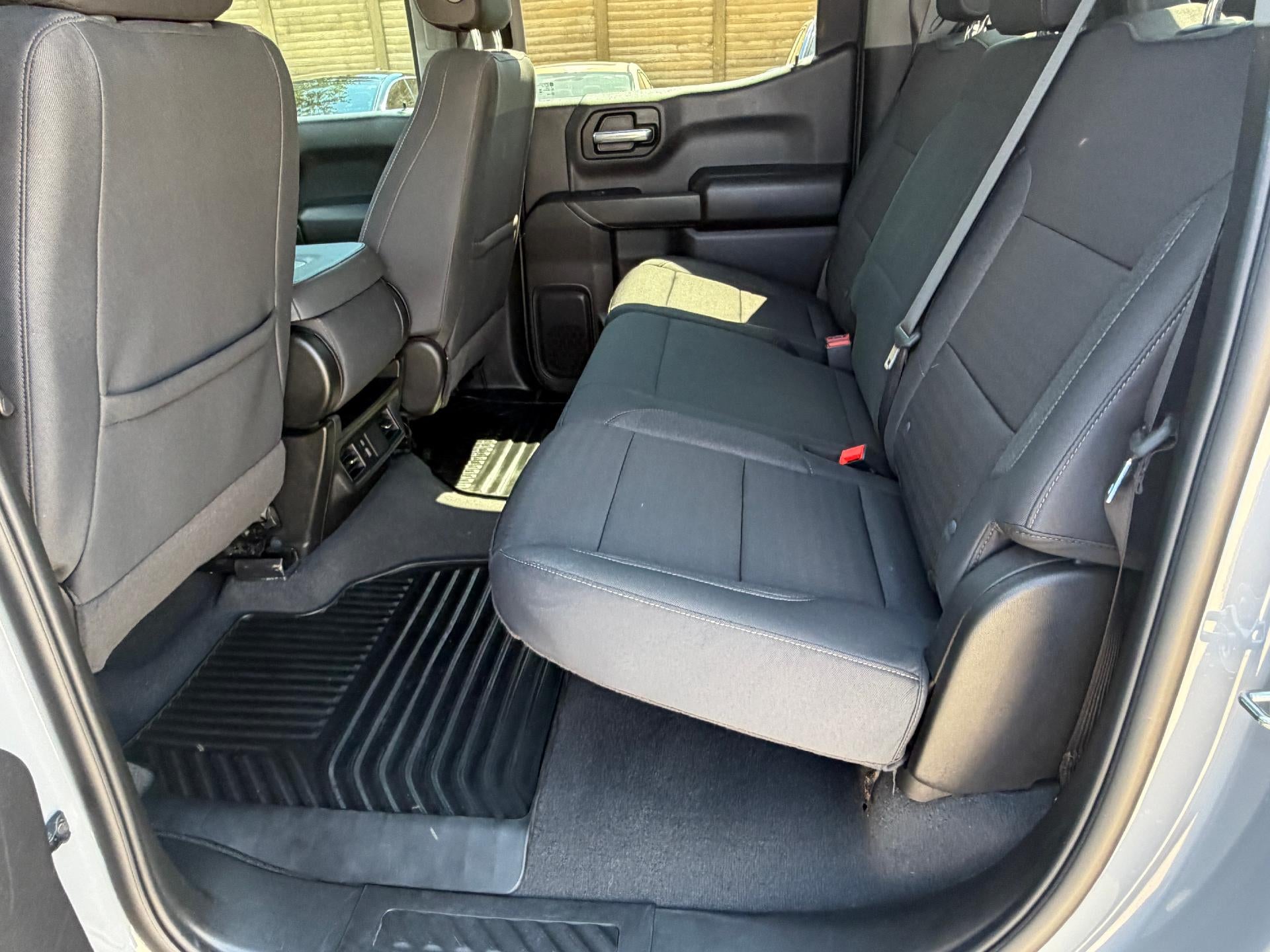 2025 Chevrolet Silverado 1500 Crew Cab Short Box 2-Wheel Drive Custom