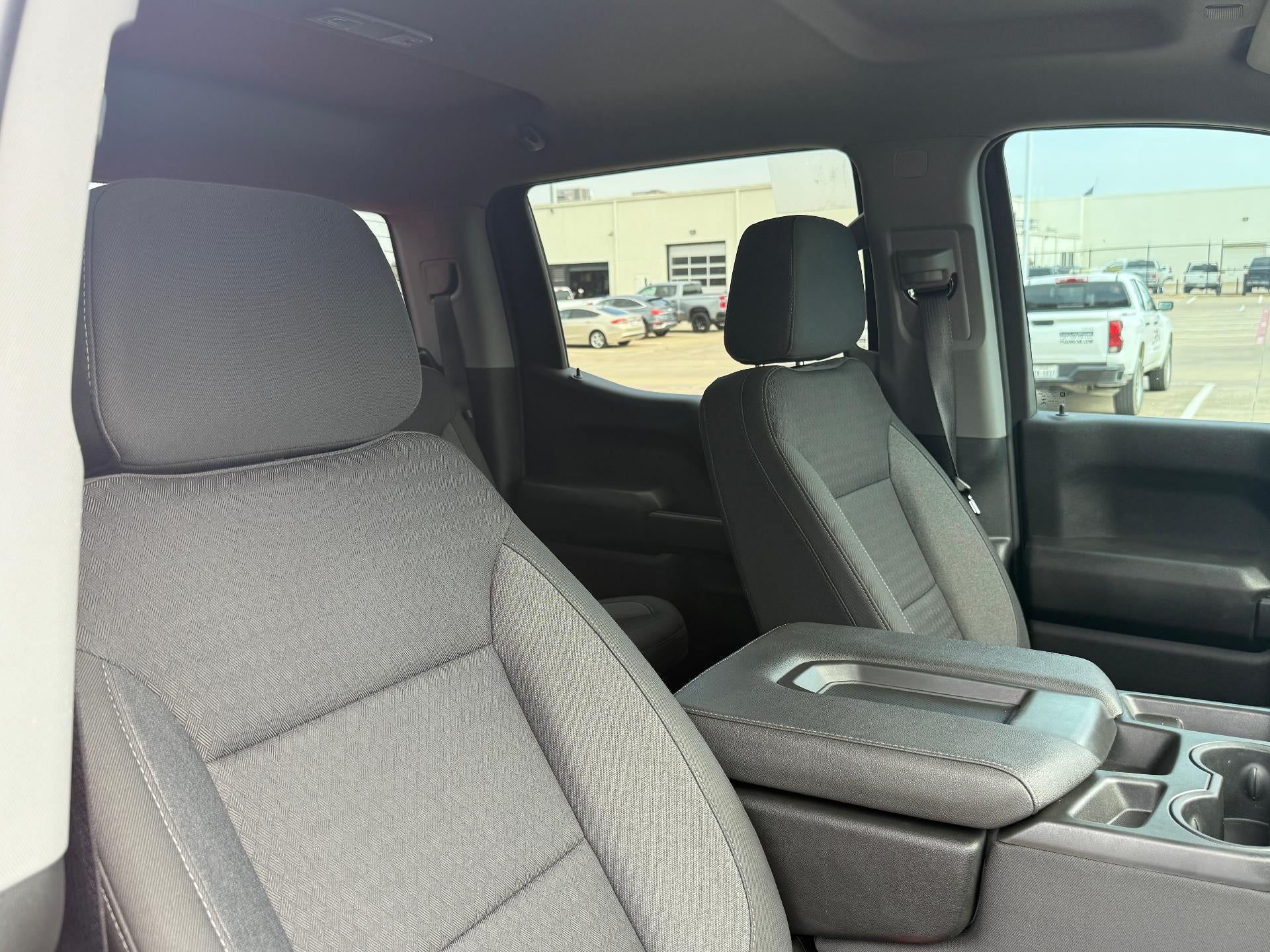 2023 Chevrolet Silverado 1500 Crew Cab Short Box 2-Wheel Drive Custom