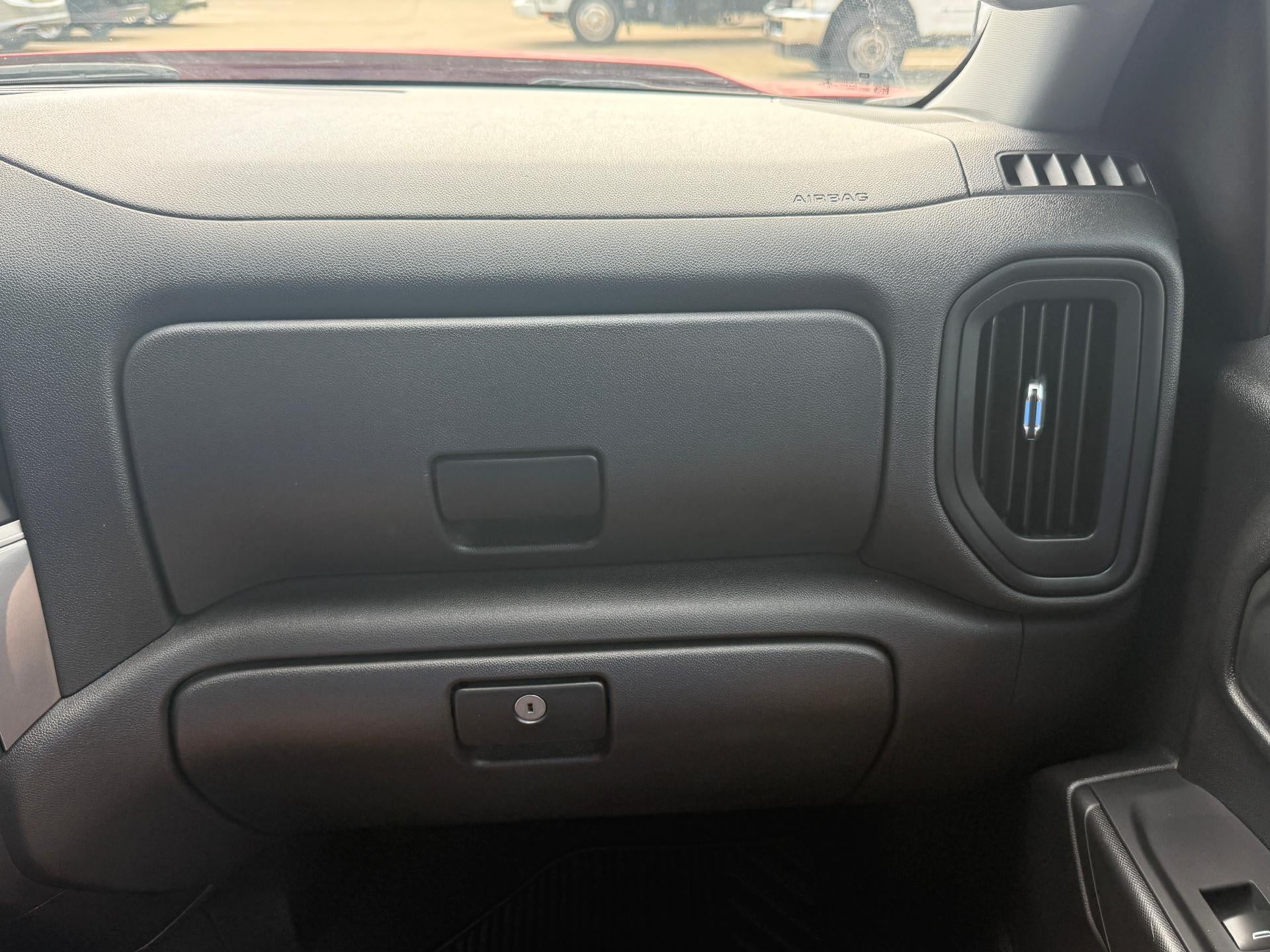 2023 Chevrolet Silverado 1500 Crew Cab Short Box 2-Wheel Drive Custom