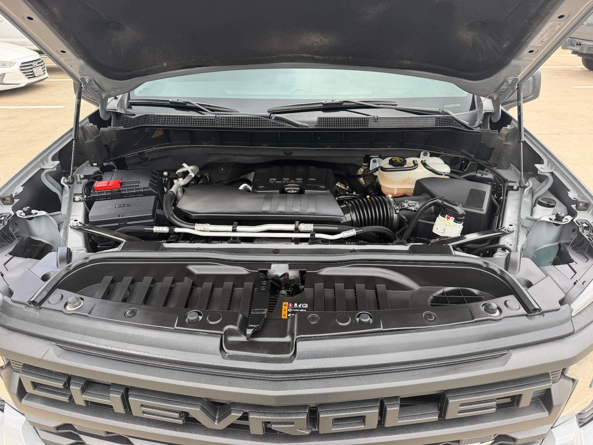 2025 Chevrolet Silverado 1500 Crew Cab Short Box 4-Wheel Drive Custom