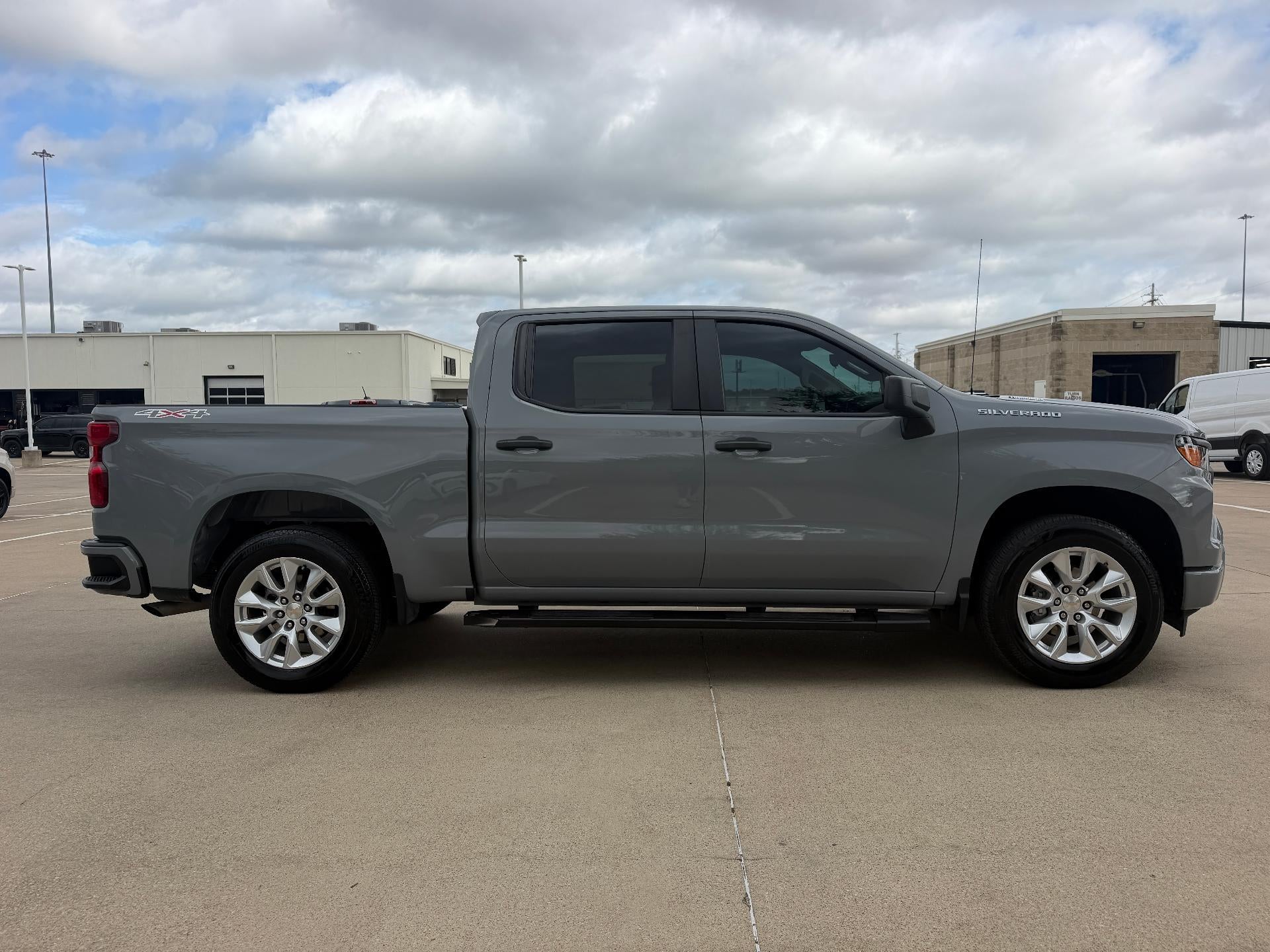 2025 Chevrolet Silverado 1500 Crew Cab Short Box 4-Wheel Drive Custom
