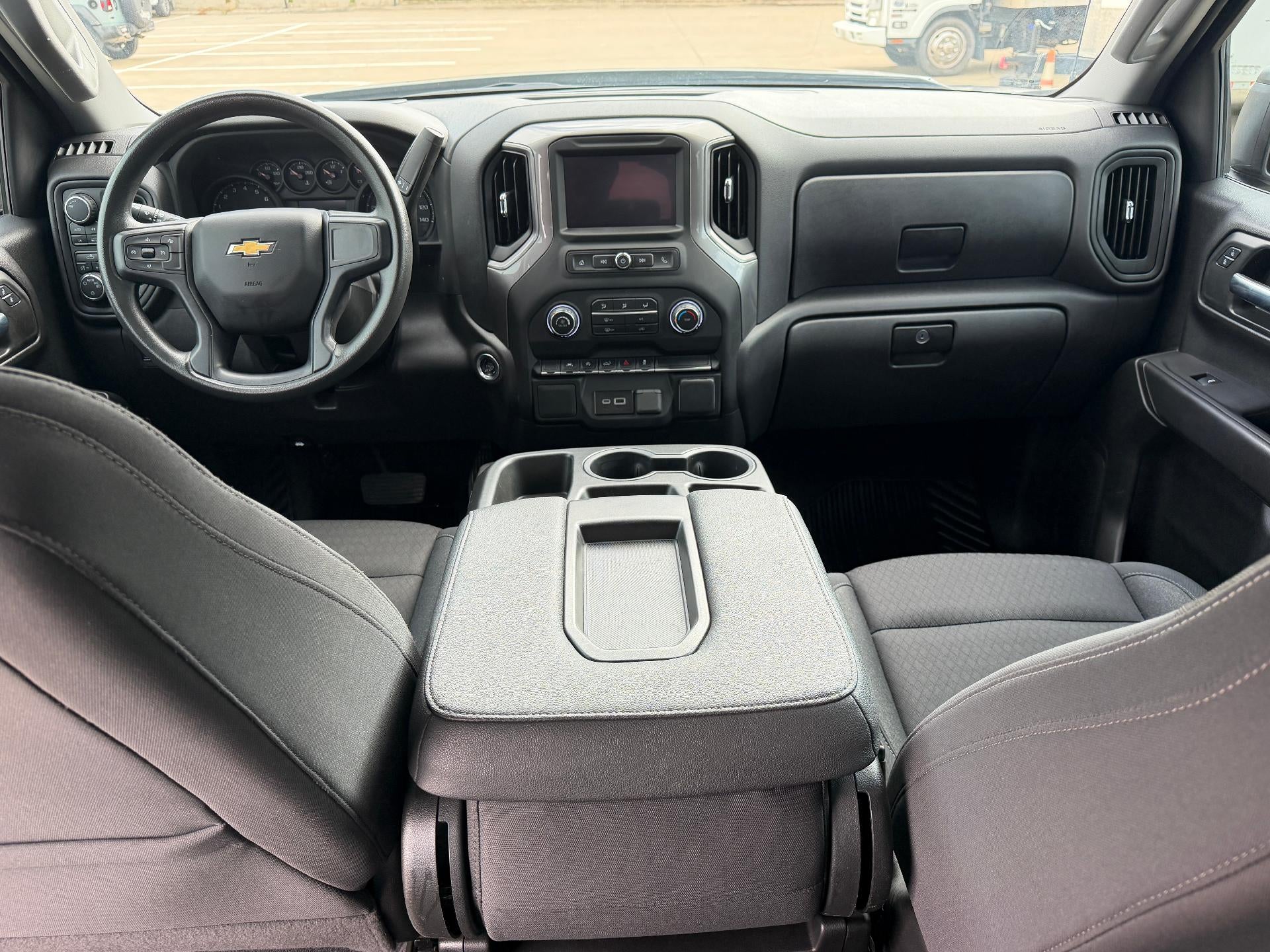 2025 Chevrolet Silverado 1500 Crew Cab Short Box 4-Wheel Drive Custom