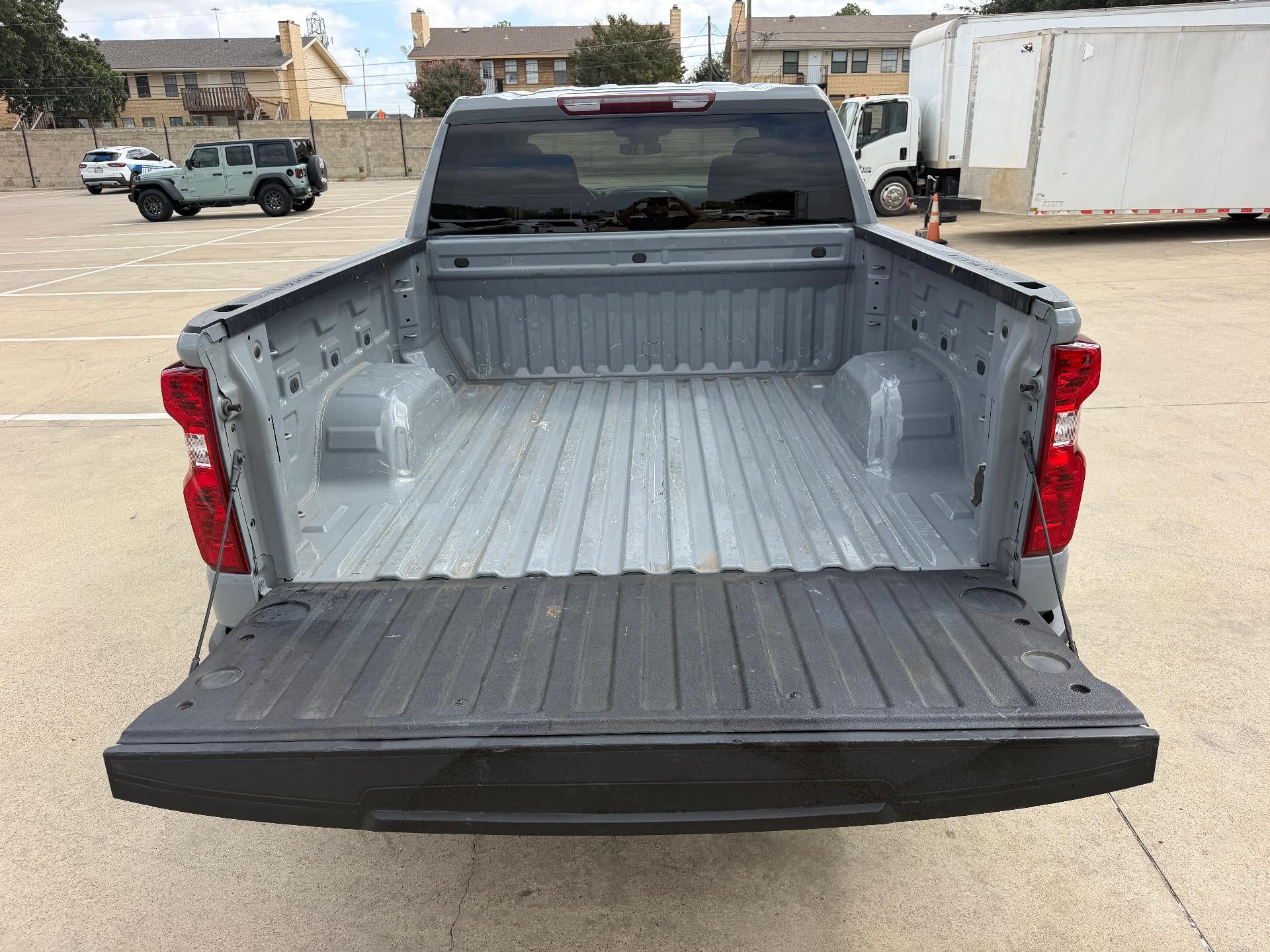2025 Chevrolet Silverado 1500 Crew Cab Short Box 4-Wheel Drive Custom