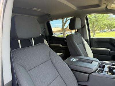 2021 Chevrolet Silverado 1500 Crew Cab Short Box 2-Wheel Drive Custom