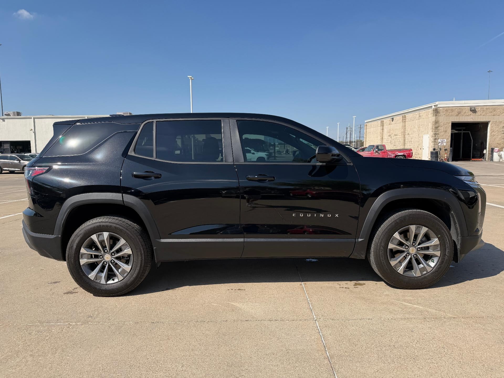 2025 Chevrolet Equinox FWD LT