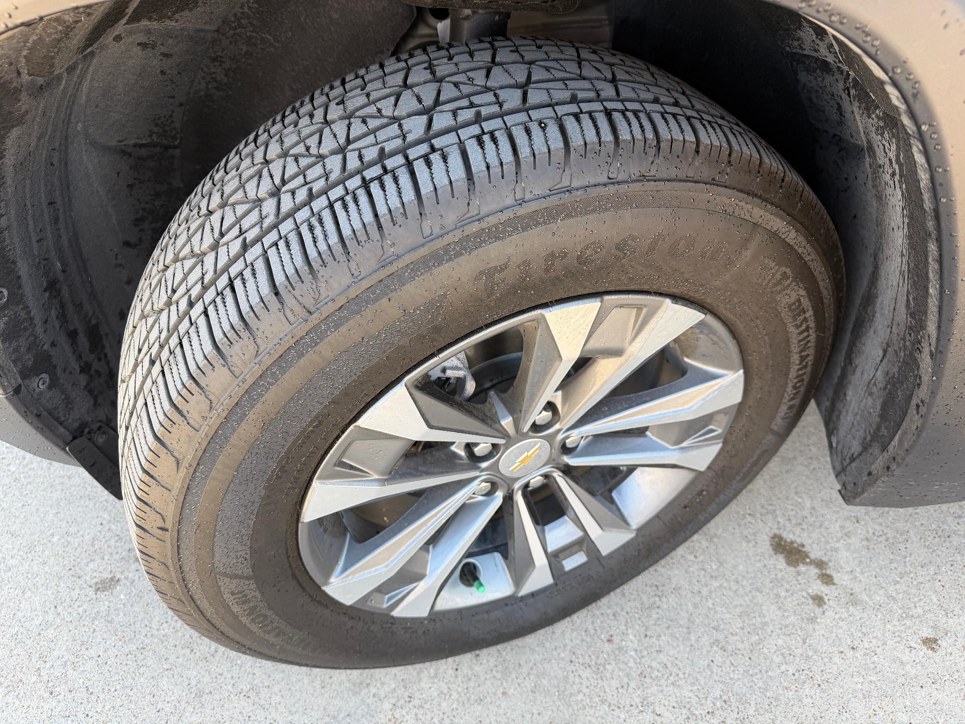 2025 Chevrolet Equinox FWD LT