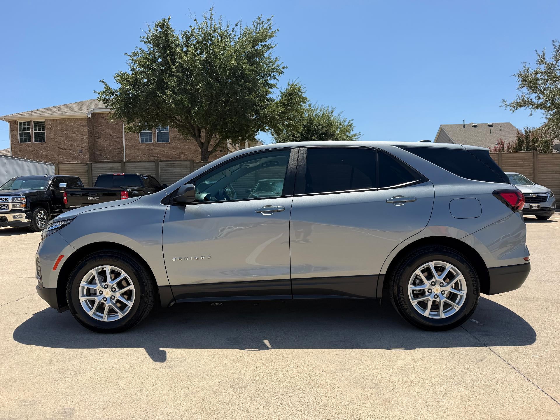 2023 Chevrolet Equinox FWD 4dr LS w/1LS