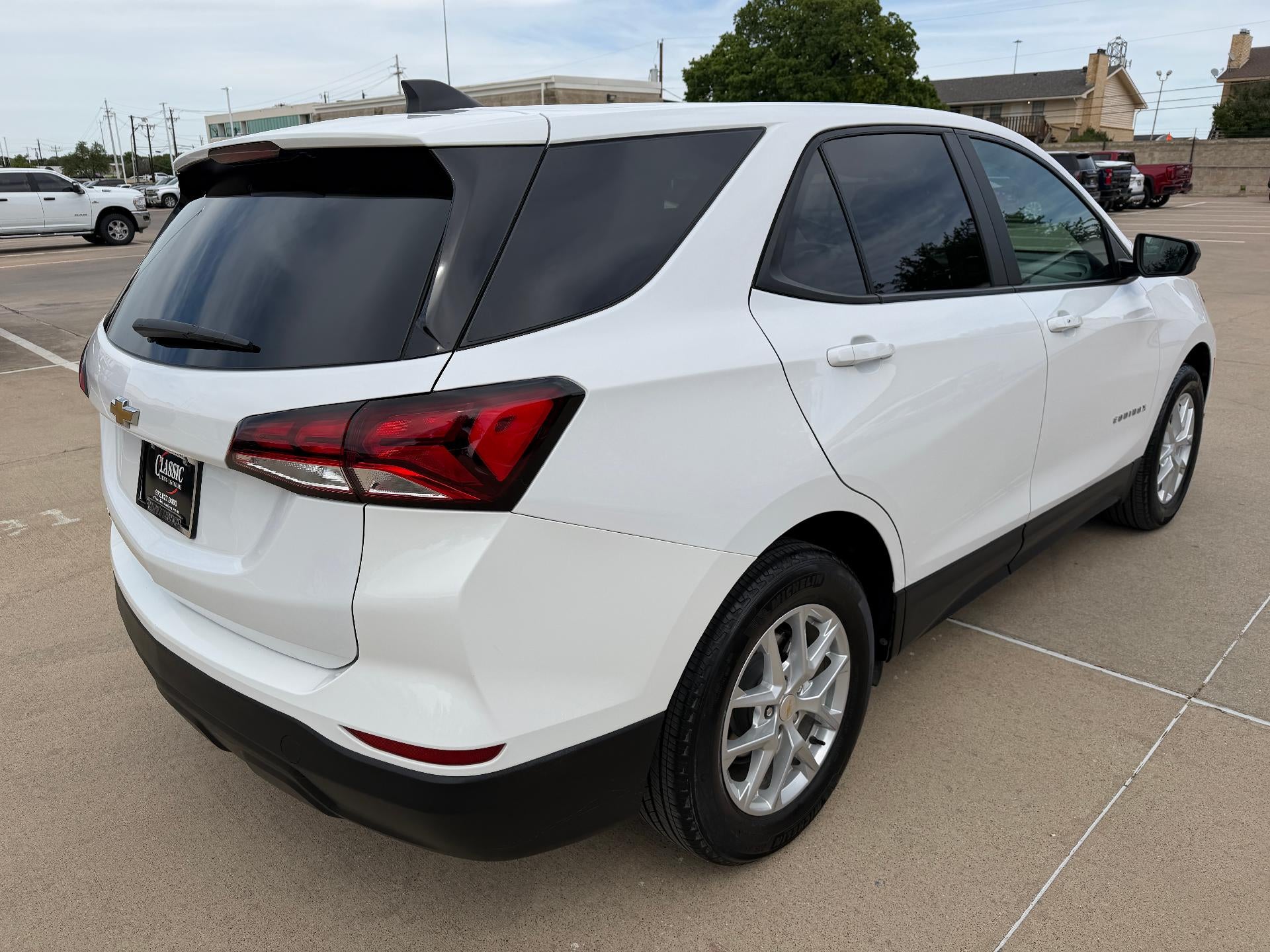 2023 Chevrolet Equinox FWD 4dr LS w/1LS