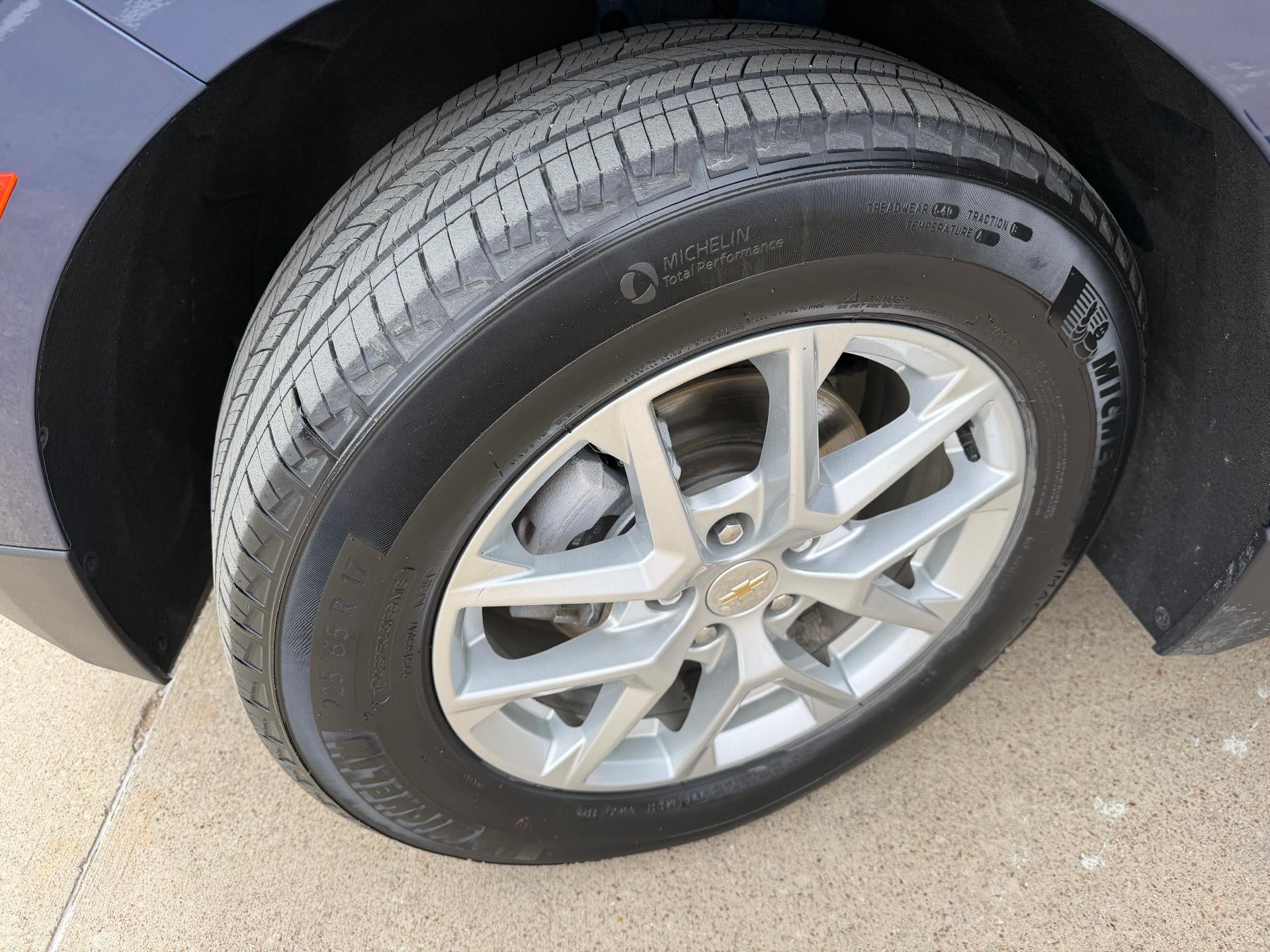 2023 Chevrolet Equinox FWD 4dr LS w/1LS