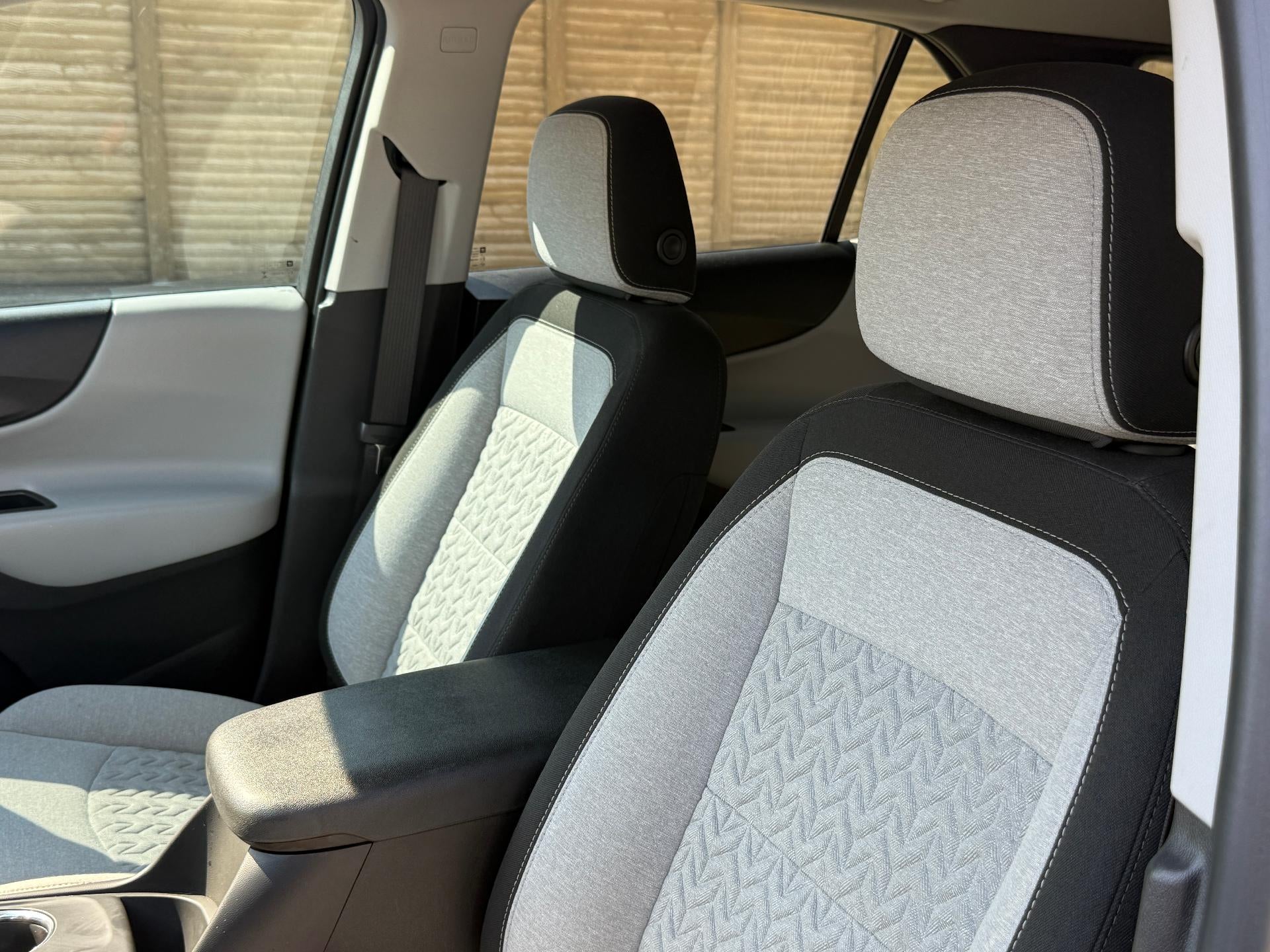 2023 Chevrolet Equinox FWD 4dr LS w/1LS