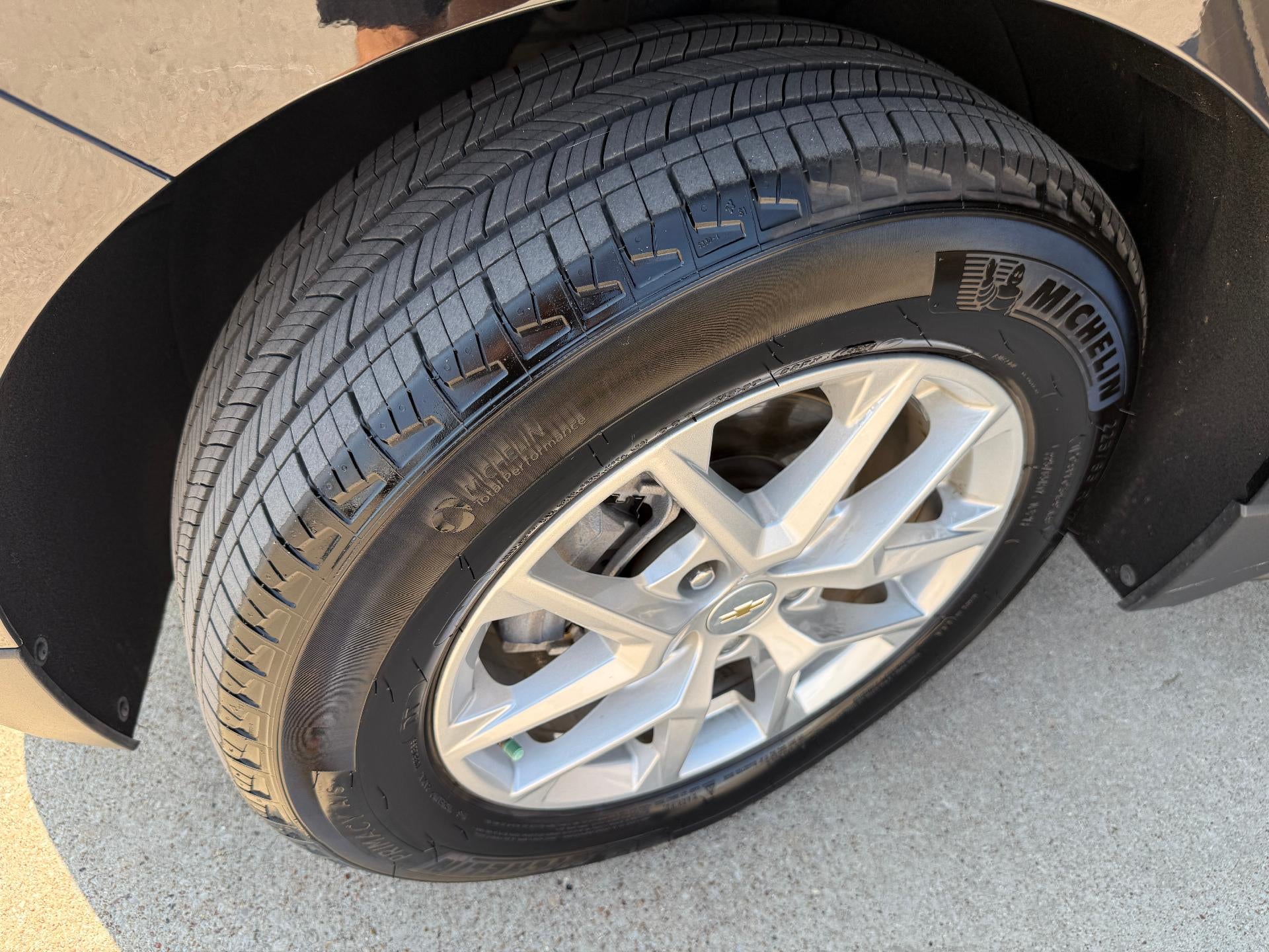 2023 Chevrolet Equinox FWD 4dr LS w/1LS