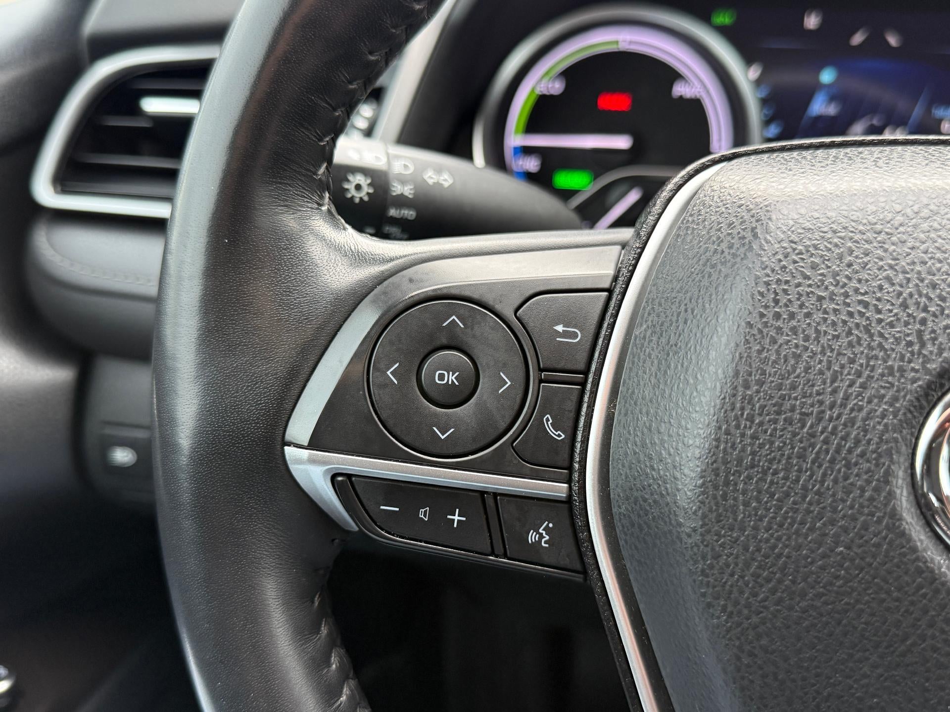 2022 Toyota Camry XLE HYBRID