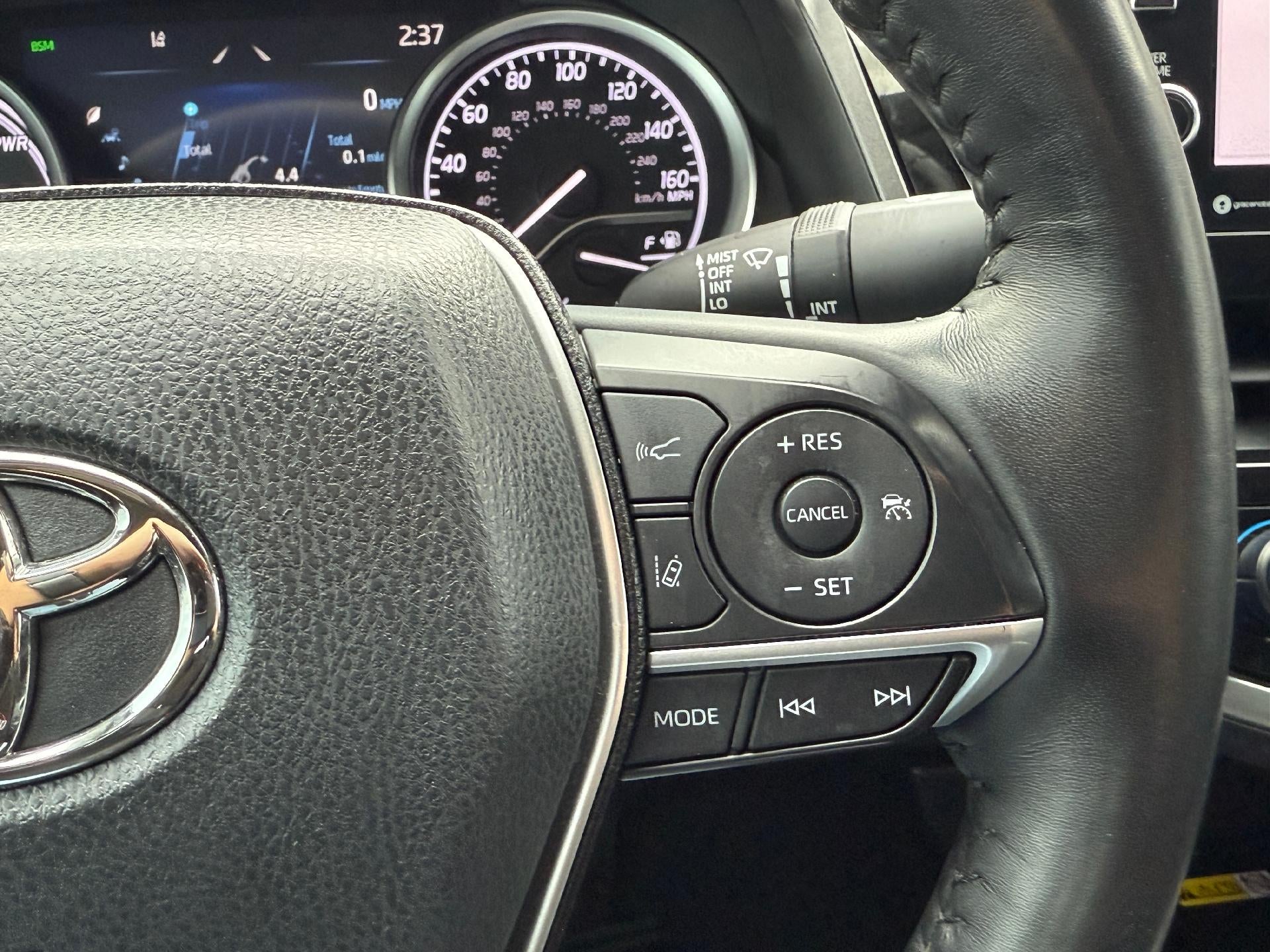 2022 Toyota Camry XLE HYBRID