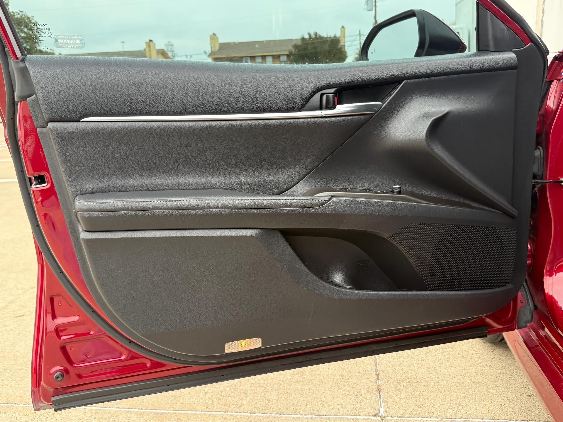 2022 Toyota Camry XLE HYBRID