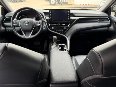 2022 Toyota Camry XLE HYBRID