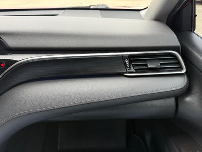 2022 Toyota Camry XLE HYBRID