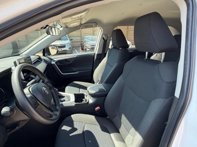2025 Toyota RAV4 Hybrid LE AWD (Natl)