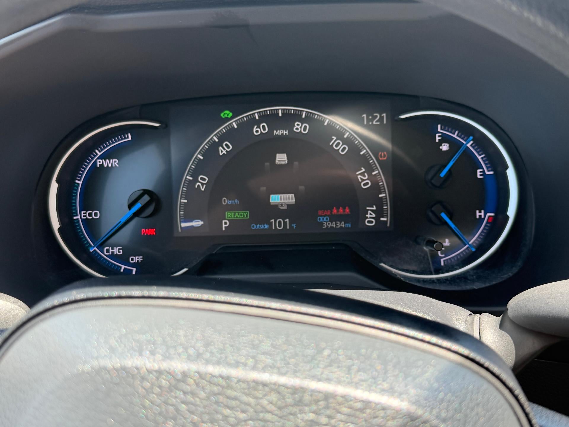 2025 Toyota RAV4 Hybrid LE AWD (Natl)