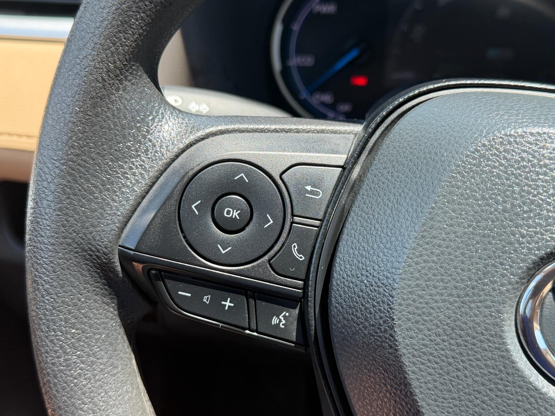 2025 Toyota RAV4 Hybrid LE AWD (Natl)