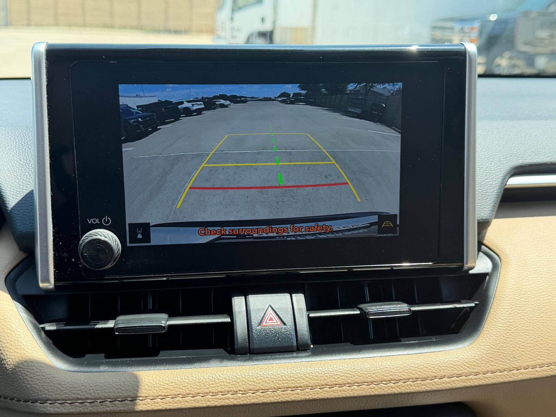 2025 Toyota RAV4 Hybrid LE AWD (Natl)