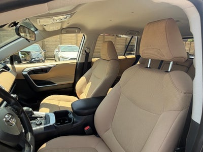 2025 Toyota RAV4 Hybrid LE AWD (Natl)
