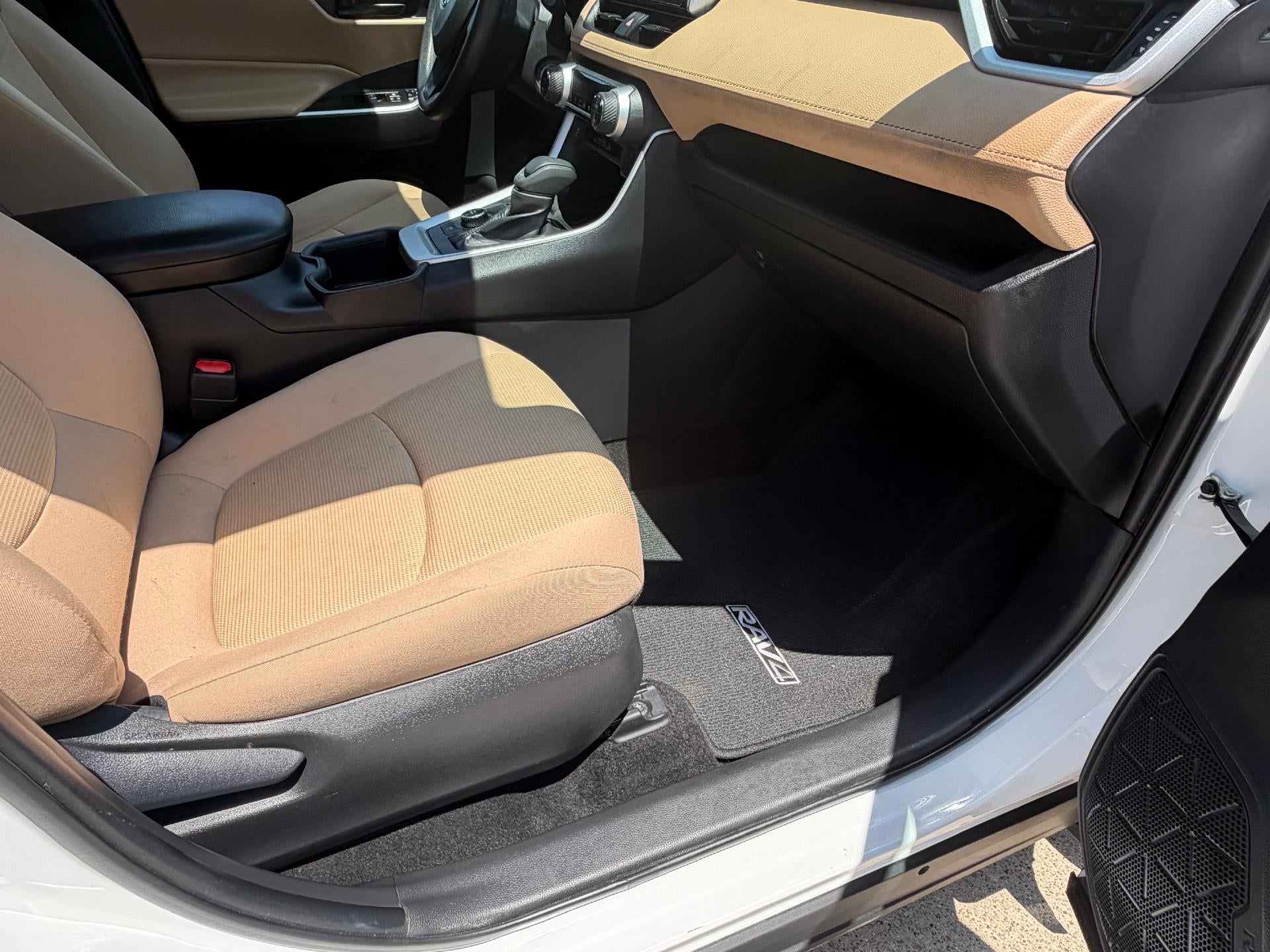 2025 Toyota RAV4 Hybrid LE AWD (Natl)