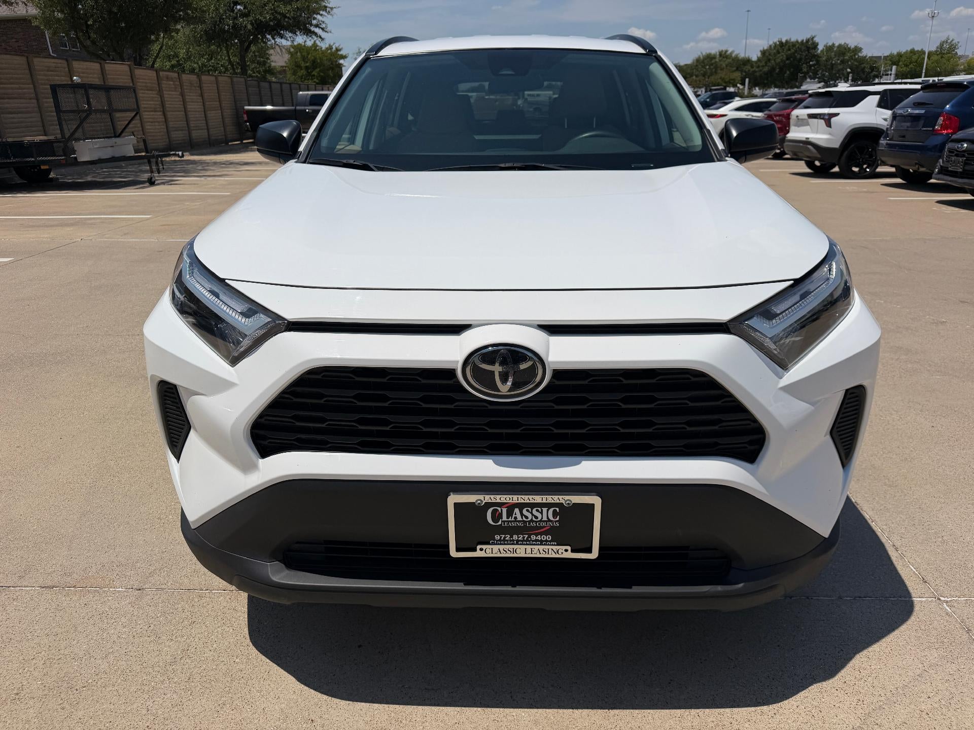 2025 Toyota RAV4 Hybrid LE AWD (Natl)