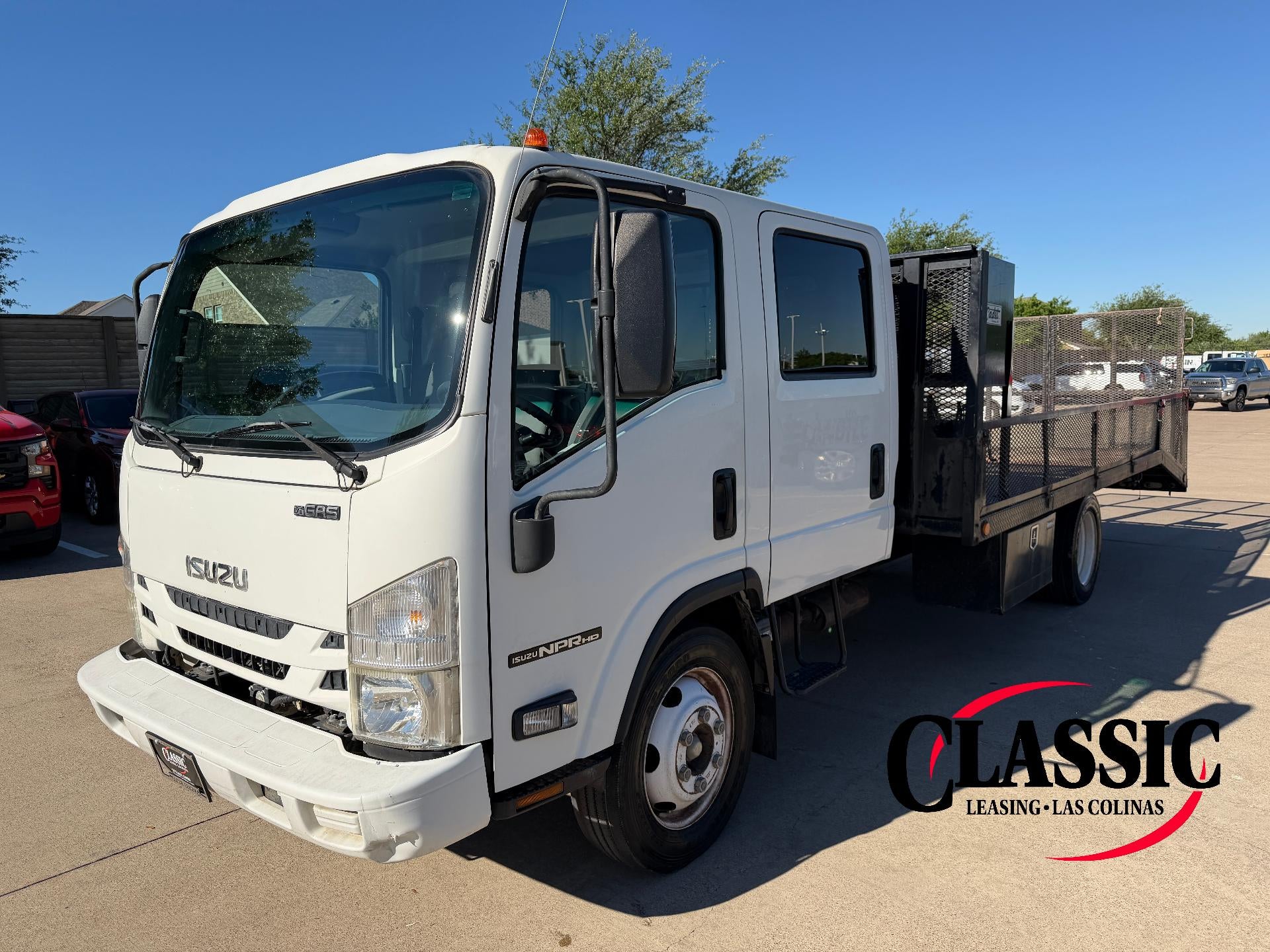 2017 Isuzu NPR/ NPR-HD Base