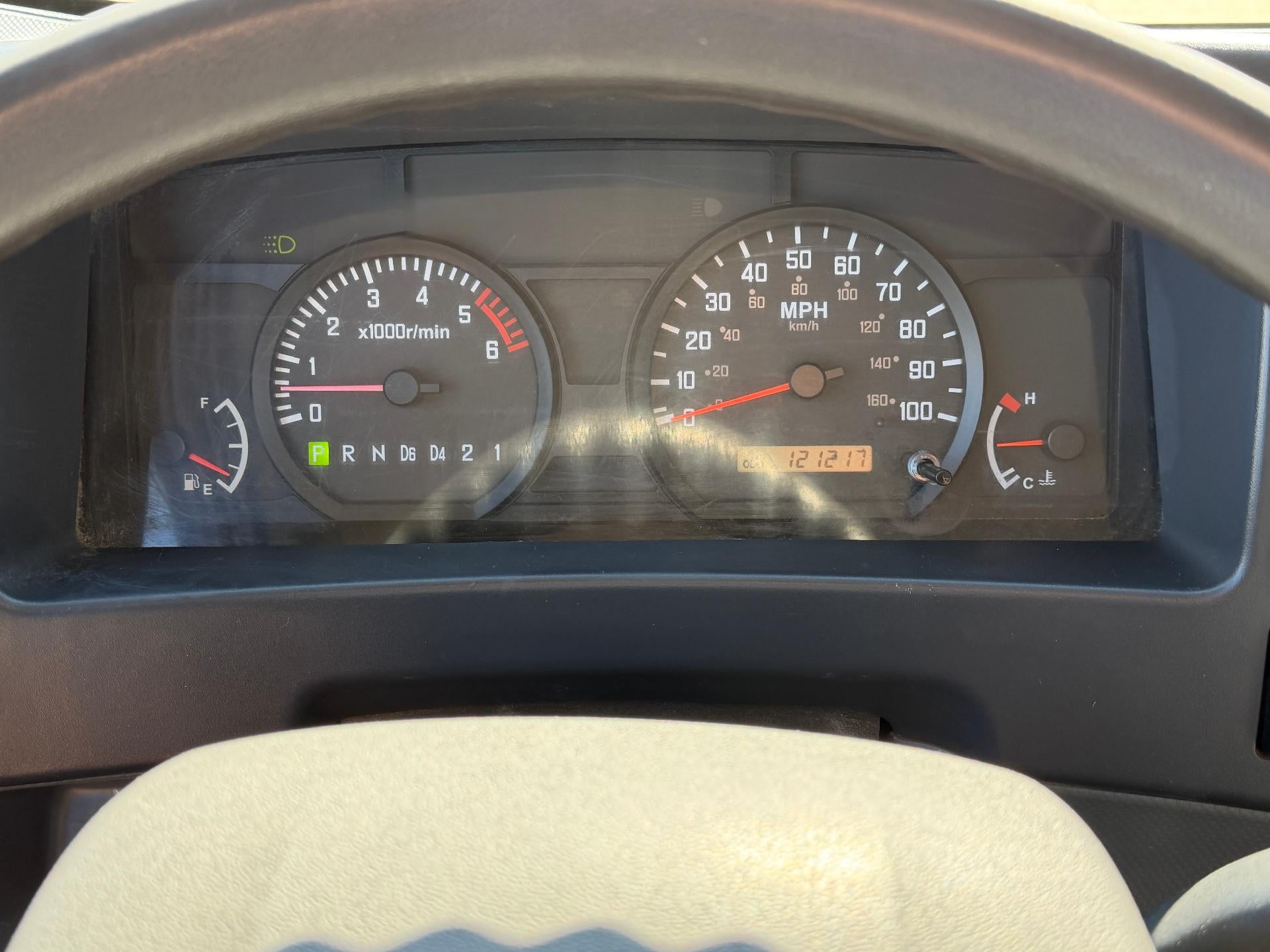 2017 Isuzu NPR/ NPR-HD Base