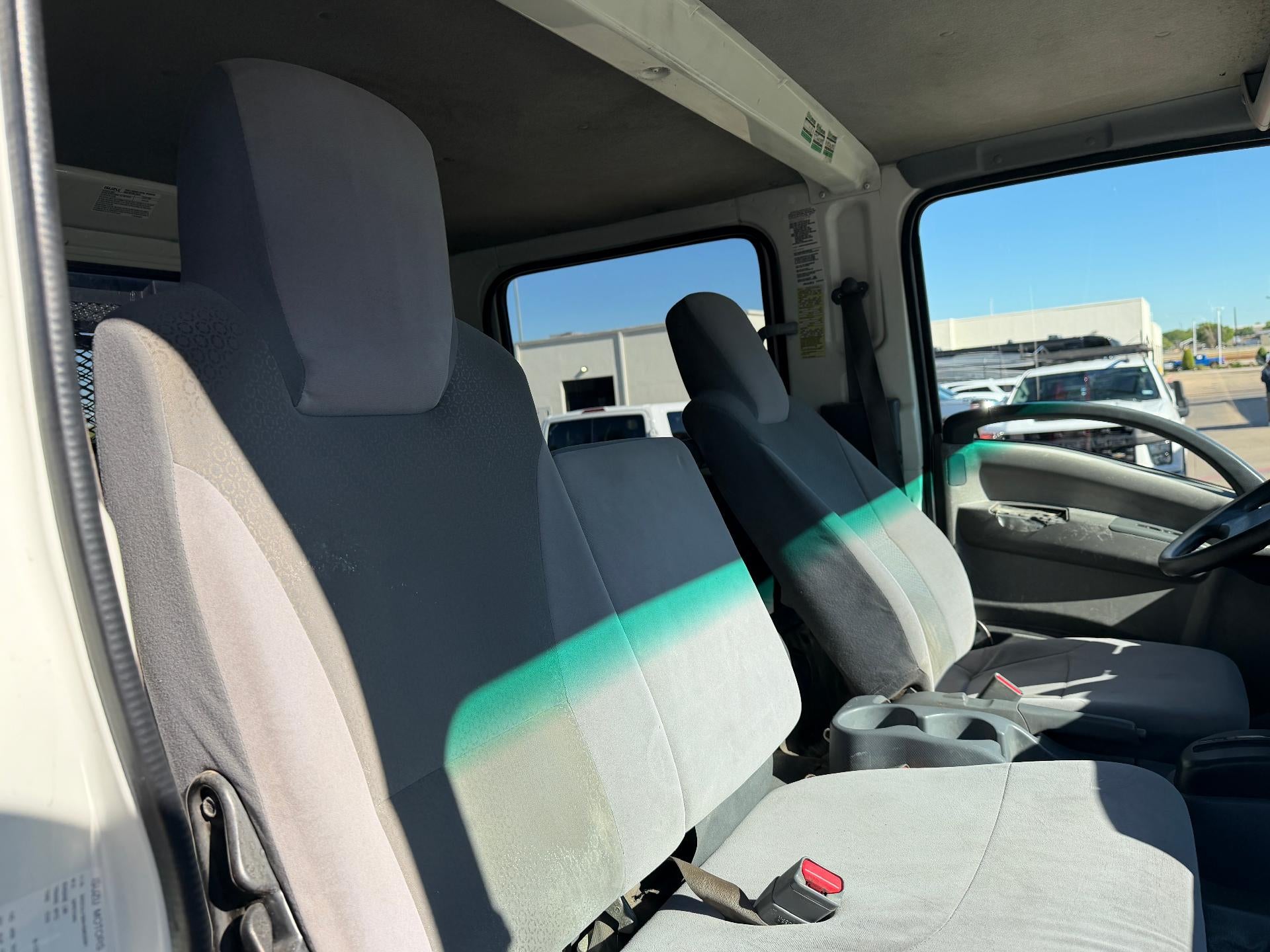 2017 Isuzu NPR/ NPR-HD Base