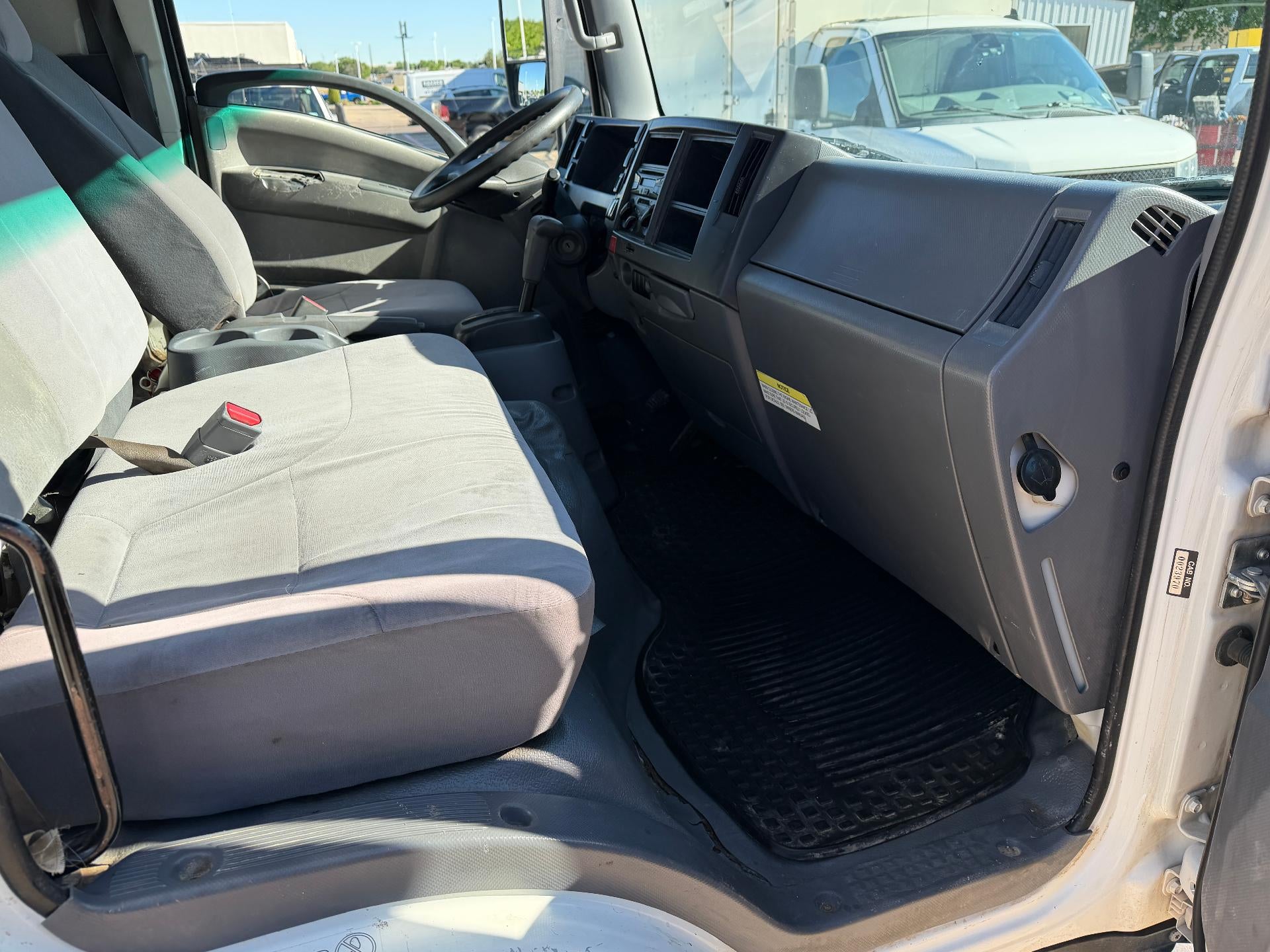 2017 Isuzu NPR/ NPR-HD Base