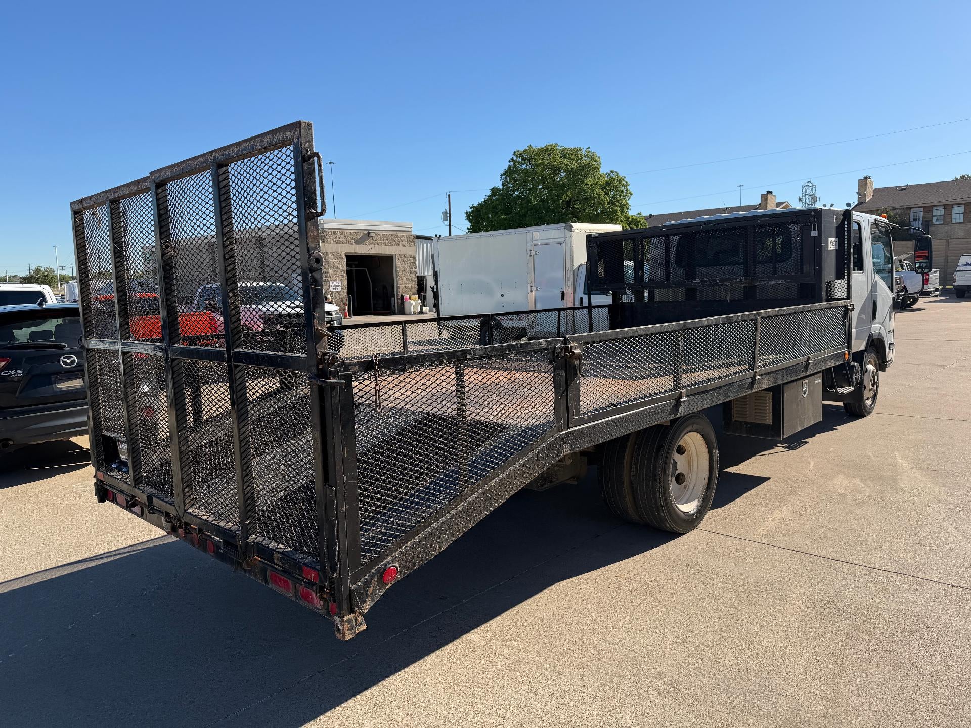 2017 Isuzu NPR/ NPR-HD Base