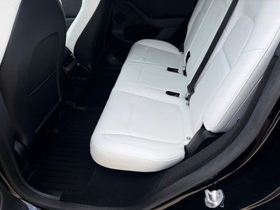 2024 Tesla Model Y Long Range AWD