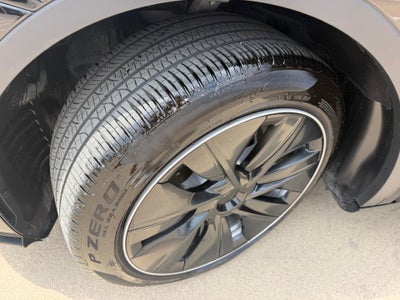2024 Tesla Model Y Long Range AWD