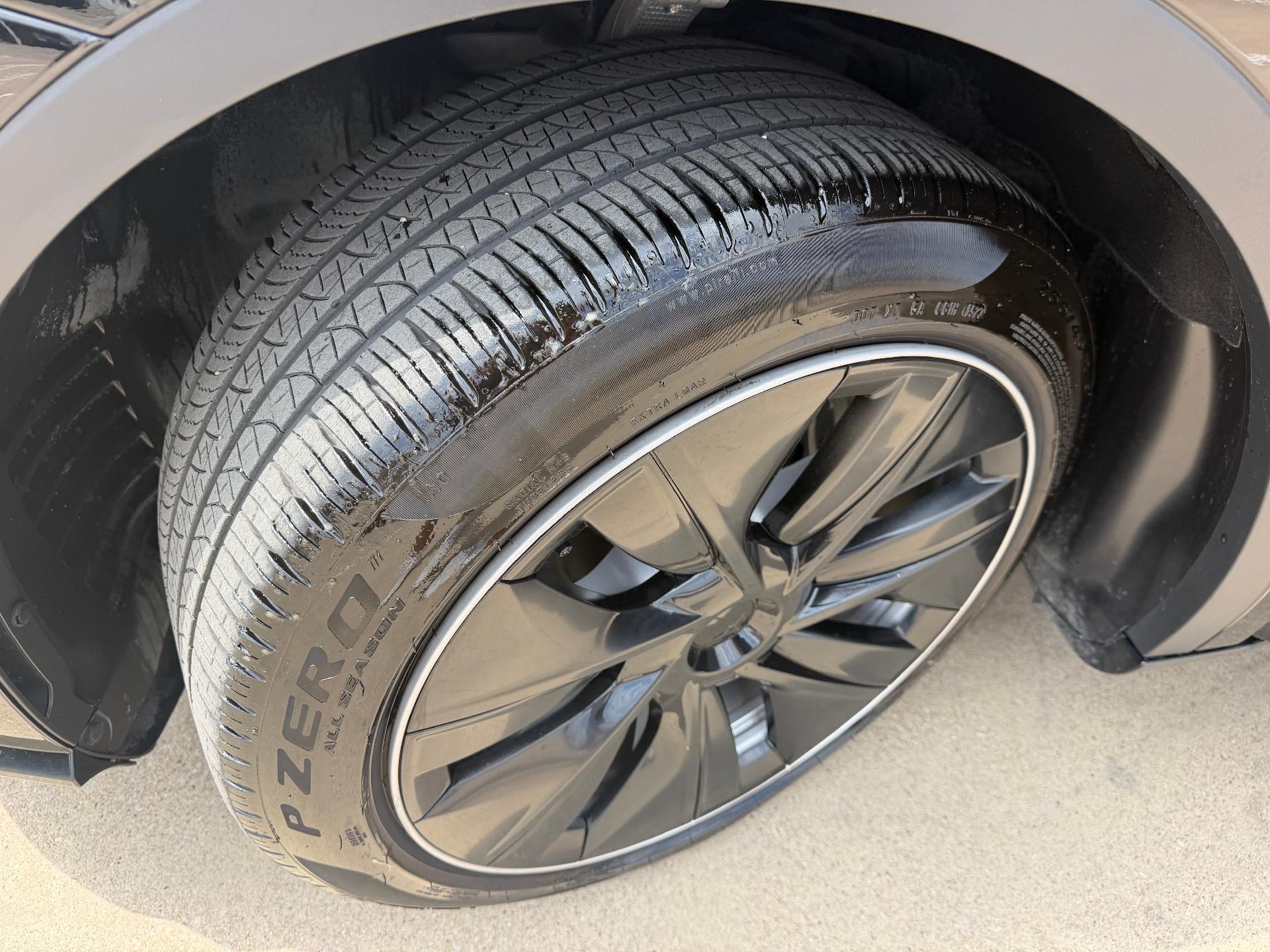 2024 Tesla Model Y Long Range AWD