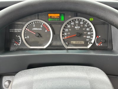 2016 Isuzu NRR DSL REG AT Base