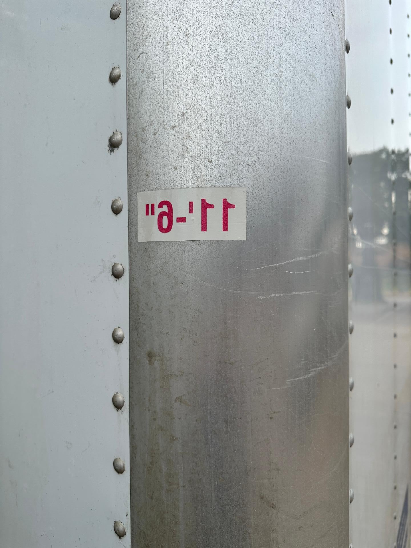 2016 Isuzu NRR DSL REG AT Base