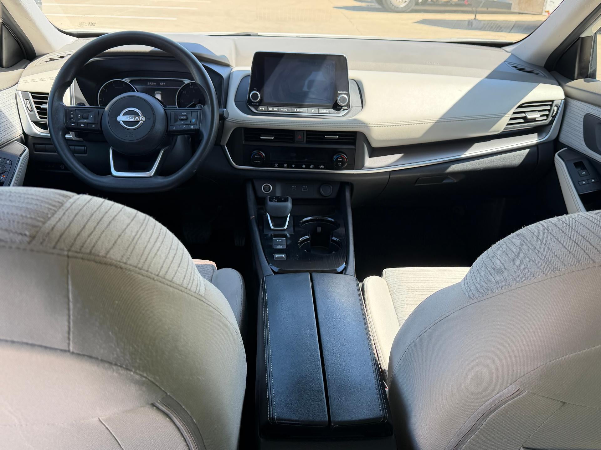 2023 Nissan Rogue FWD SV *Ltd Avail*