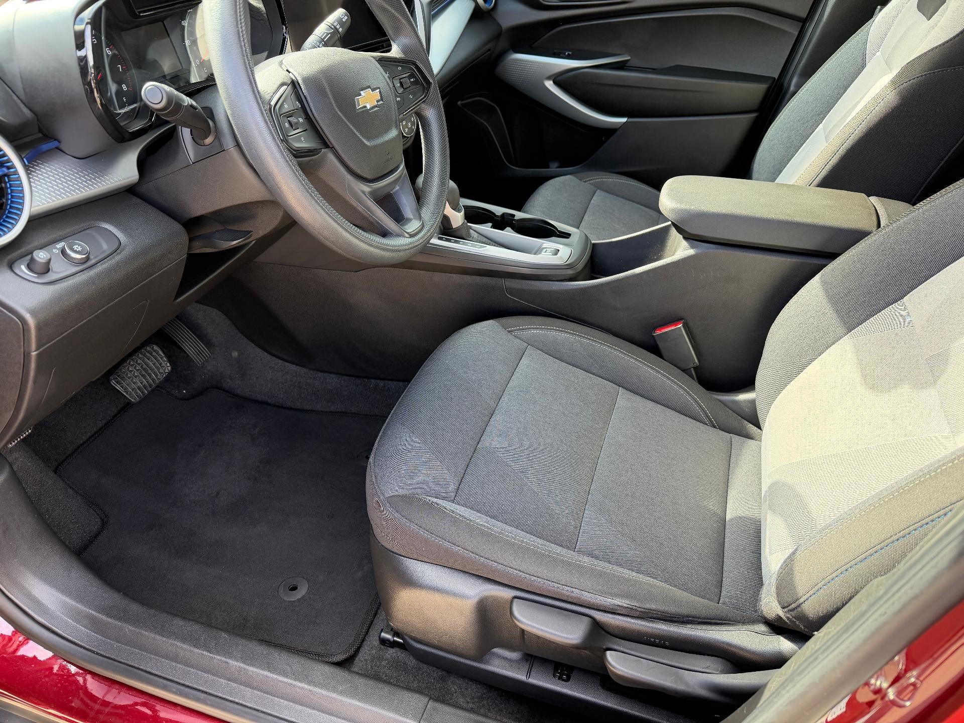 2024 Chevrolet Trax FWD 4dr LS