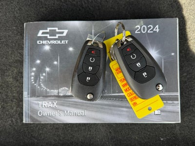 2024 Chevrolet Trax FWD 4dr LS