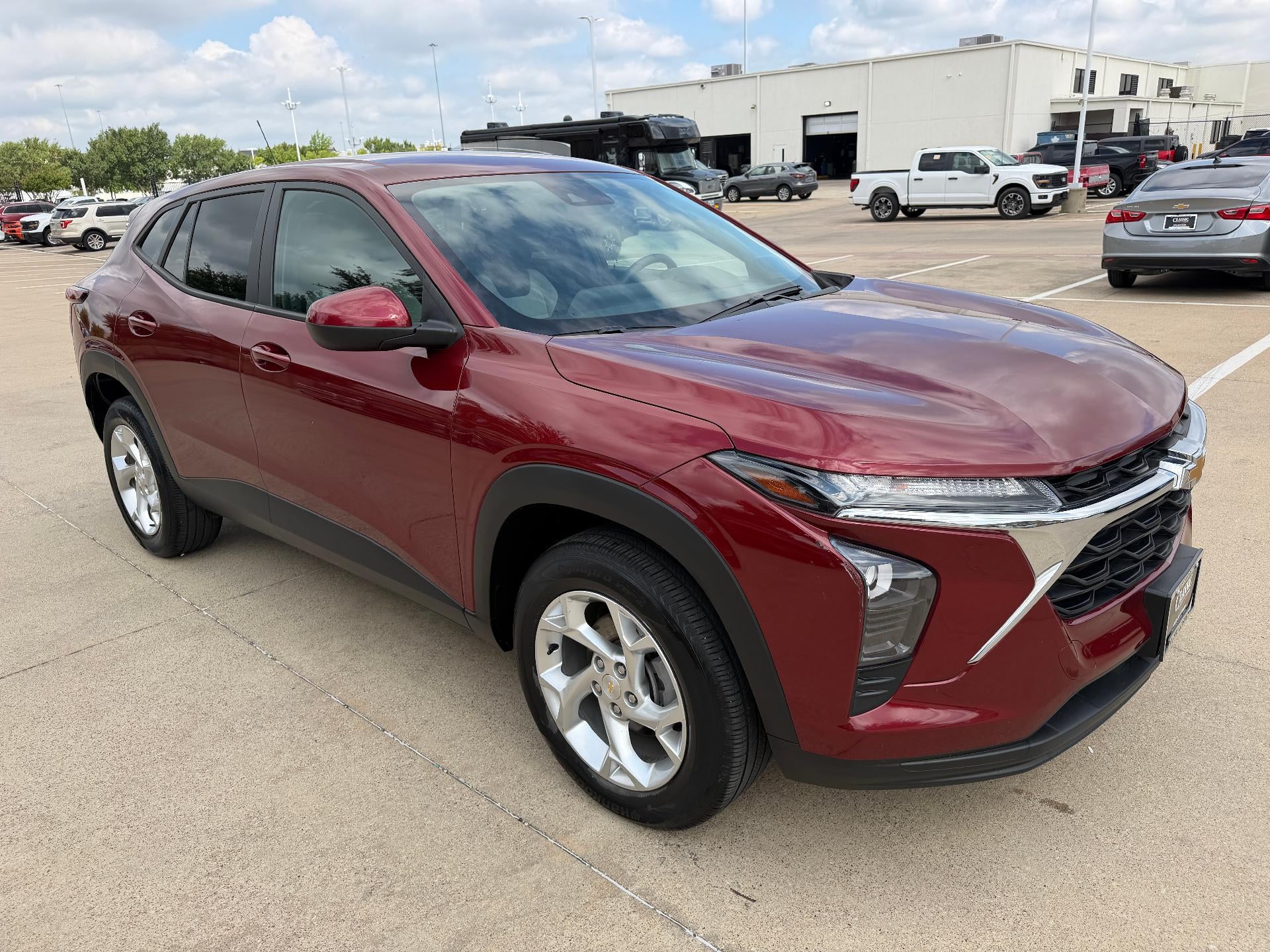 2024 Chevrolet Trax FWD 4dr LS