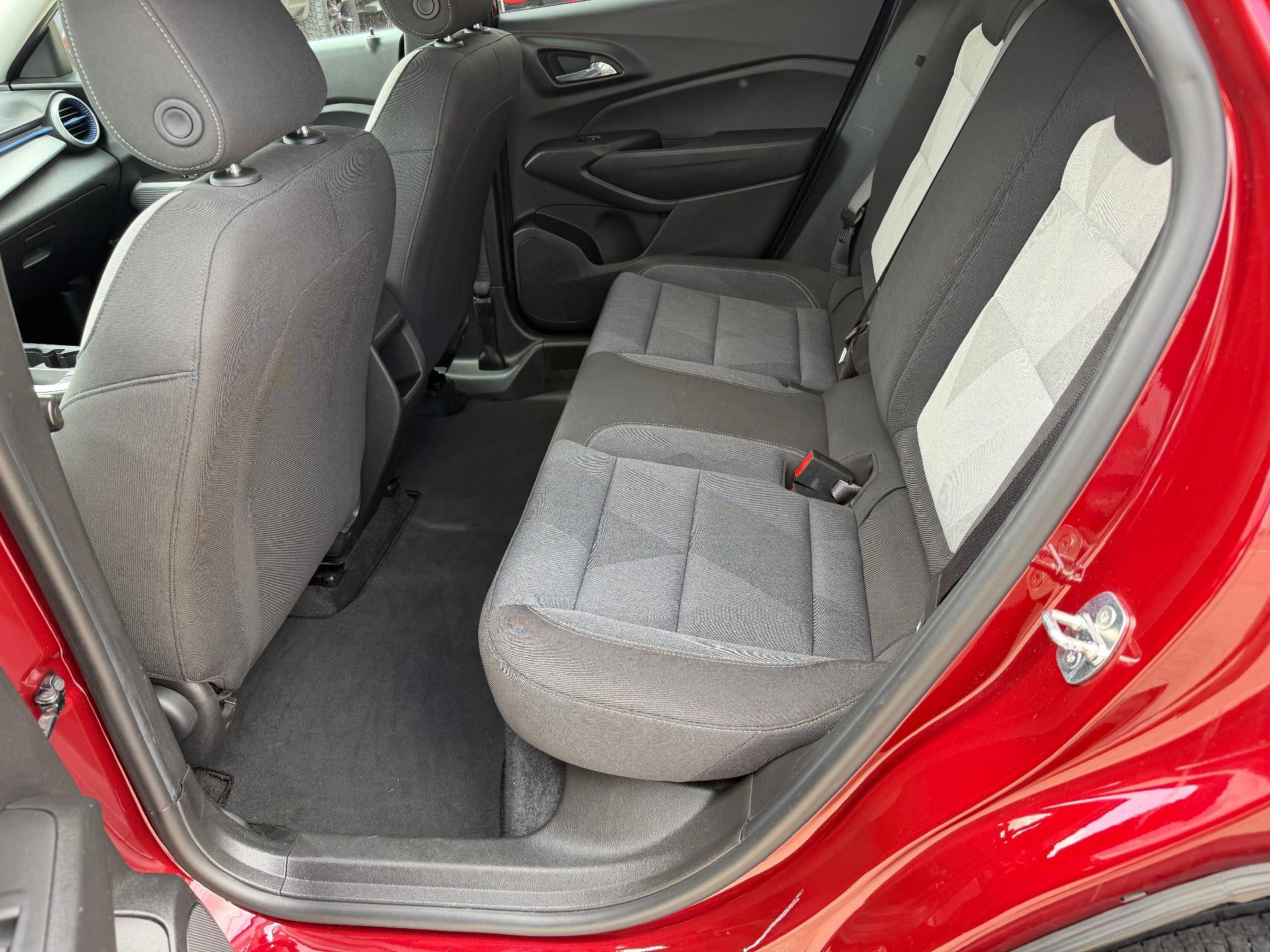 2024 Chevrolet Trax FWD 4dr LS