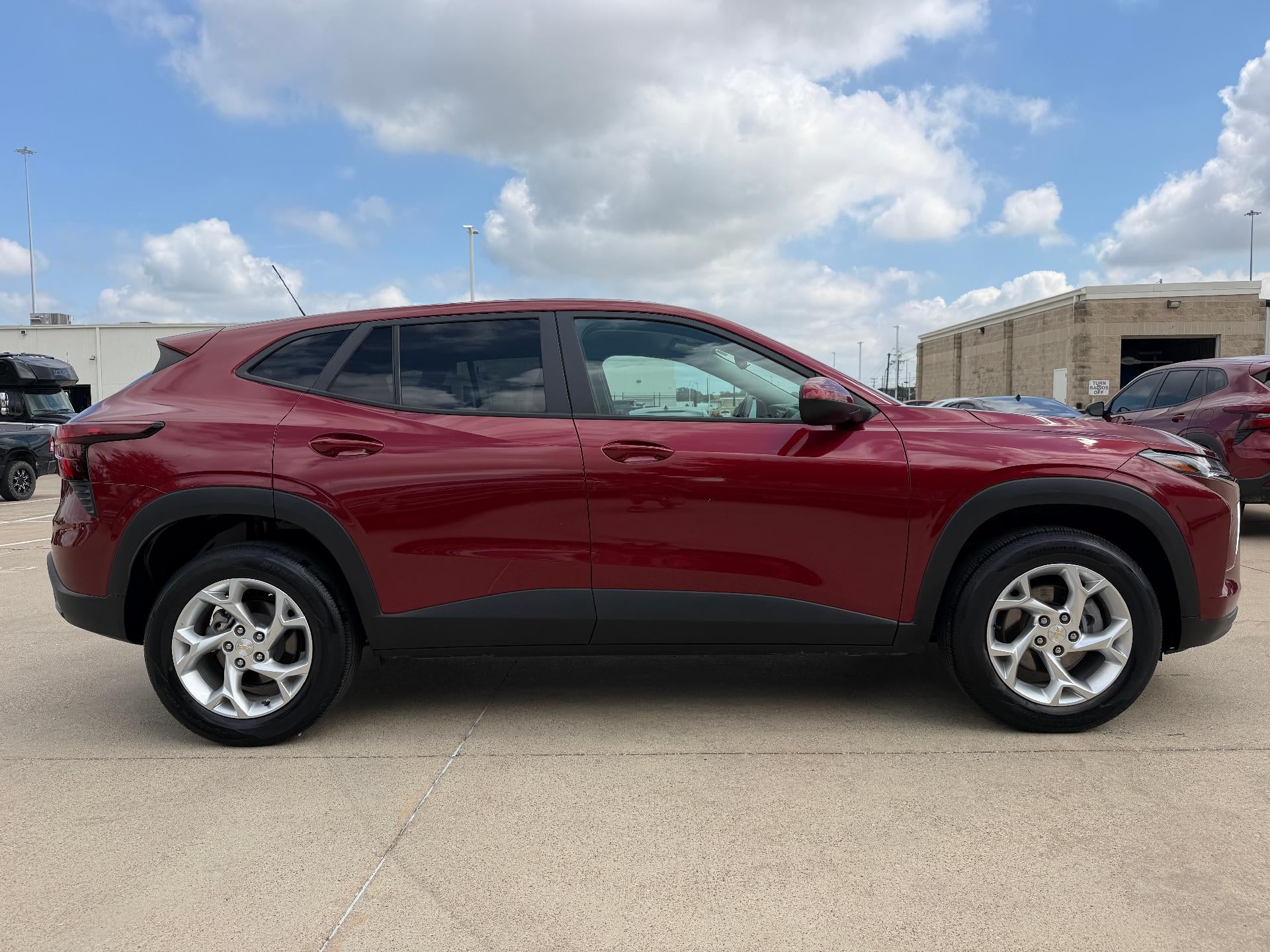 2024 Chevrolet Trax FWD 4dr LS