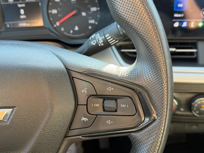 2024 Chevrolet Trax FWD 4dr LS